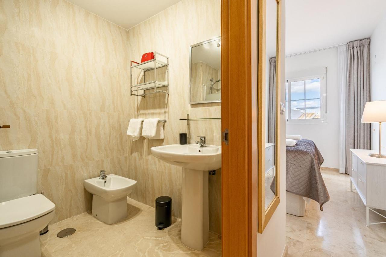 11 Modern Apt With Sea Views, Two Poolareas, Close To Parks & Beaches Manilva Apartamento Exterior foto